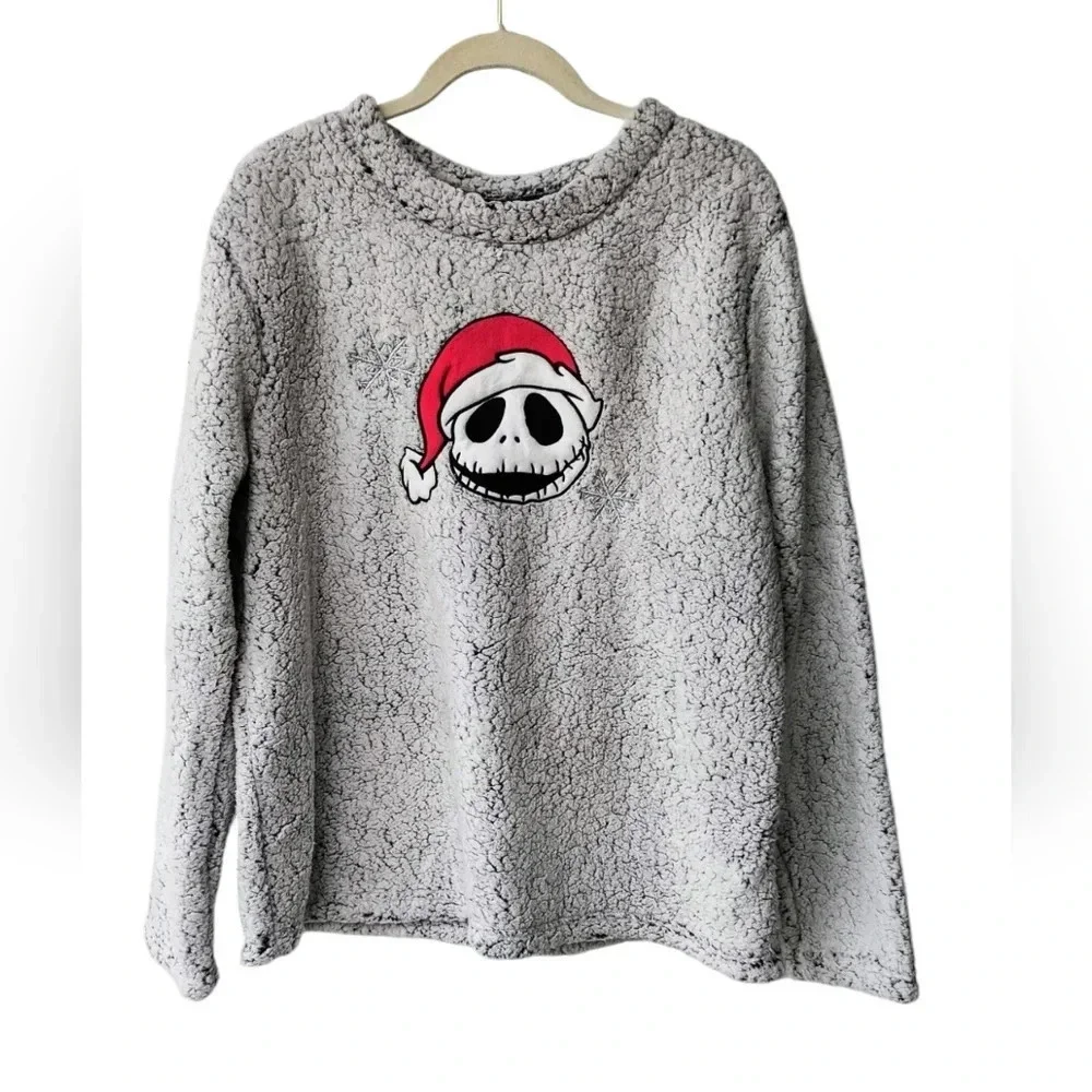 Jack Skellington Santa Hat Cozy Fluffy Fleece Pullover Sleep Shirt, L, NWT